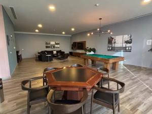 Luxury apartment with panoramic view in tower