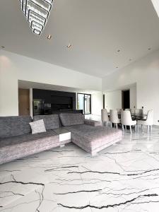 Cómoda y tranquila casa de lujo sector cerritos