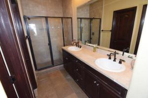 Super close to the beach house for rent in San Felipe - FREE WiFi + Golf Pass