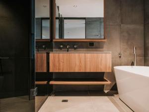 The Sebel Yarrawonga Silverwoods