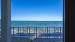 San Felipe Paradise Rental Villa - Beachfront + WiFi