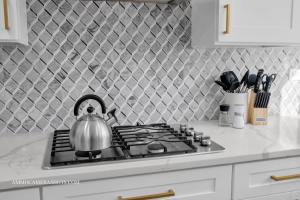 Chicago Gem! Centrally Located - proximity to O Hare Airport