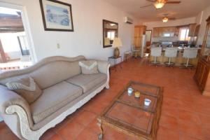 Amazing beach side, Luis Margarita villa