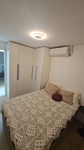 Quarto para 2 pessoas com ar na Ponta Negra