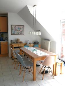 An Bord im Strandtuun