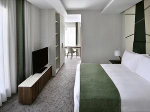 Mövenpick Hotel Apartments Downtown Dubai