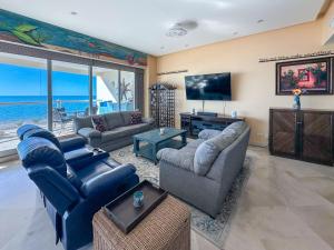 Waves & Relaxation Oceanfront 2BR Family Condo