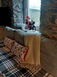 Killarney Old School Road sleeps 6