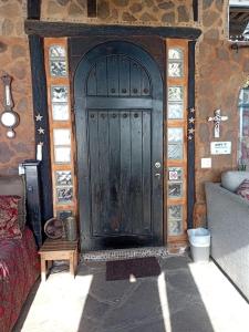 Pirate Retreat - Crashing Waves - Spectacular Sunsets