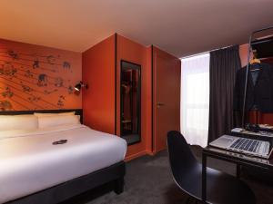 Ibis Styles Paris Gare de lEst Magenta