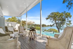 Dalpura House - Luxe Queenslander, Island Style