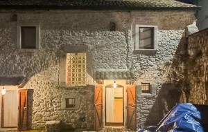 4 Bedroom Stunning Home In Montenero Val Cocchiar