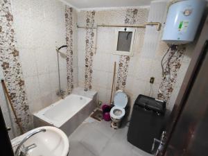 شقه مفروشه جميله جدا بموقع متميز 12