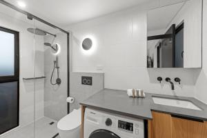 Unique 1BR New Farm Pod by Housemark Escapes