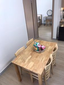 Simple House-Simple Life