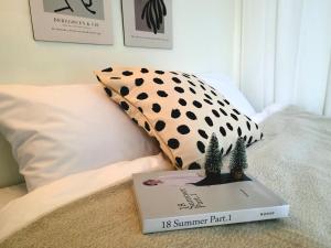 New Open SALE#5 Min walk from konkuk Uni Stn#Taste street#Food & night spot#Lotte Mall #Common Ground#Ttukseom Hangang park#Seongsu