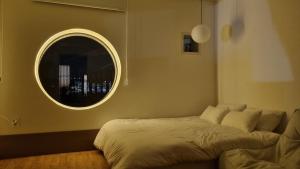 YeoulHyang, and Dam ㅣYeoulDamㅣ