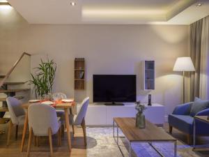 Movenpick Living Istanbul West