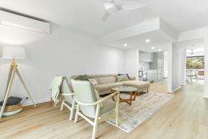 Modern & Tranquil Sunshine Beach