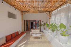 Villa OG Cruz and OG Cove - Central & Modern Canggu Pool Villas - Sleeps 14