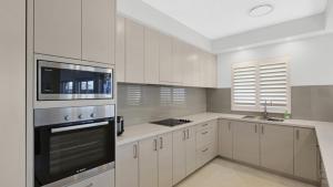 Beachside Position Avoca Beach - Soundwaves 3