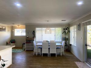 Dalyellup Family Holiday Home