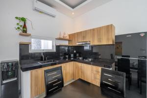 Elegant 2BR Motherlands Villa