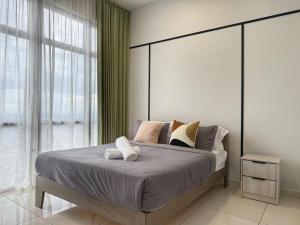 Space Residency 2BR KSL Mall Strategy Location