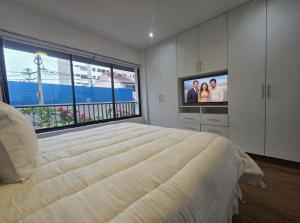 E Malecon Larcomar Free Parking 3B 102