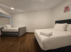 E Malecon Larcomar Free Parking 3B 102