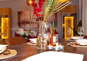 COMFY36 Parkplatz, barrierearm, Karl-Hansen-Klinik & Kurpark