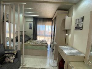 استوديو للايجار مفروش سمارت و مكيف بالكامل في بورتو جولف