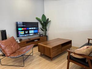 Modern Townhouse Getaway Jonker 16 min by walk