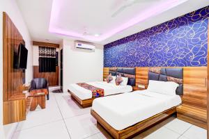 FabHotel Lake View I