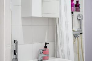 The Nordic Serenity Suite - A Quiet Luxury Residence