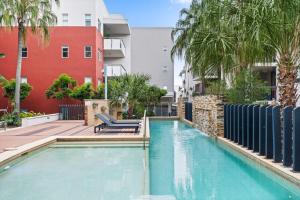 Gregory Terrace Residence