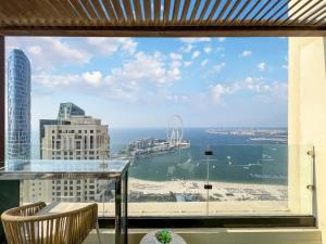 FAM Living- Luxe Penthouse in JBR Marina - Panaromic Sea View