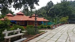 Great Hornbill Serviced Villa , Nilambur - Kālikāvu