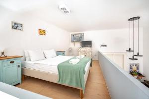 BudapeStayz - Jozsef Apartments