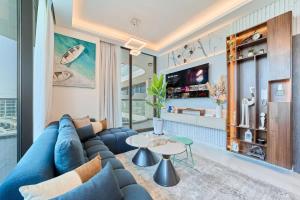 FAM Living - Samana Park Views - Brandnew 1Bed