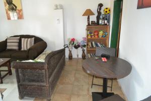 Kalibu Cottage offers you a cozy & private home for your holidays