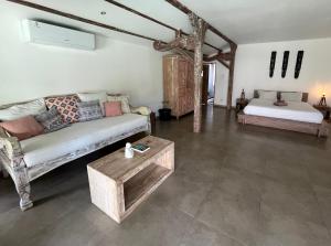 Private Bali Oasis with 20m Pool