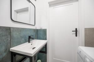 Makuszyńskiego 56 by Homeprime