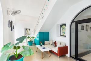 8fold by Larisa, Siolim