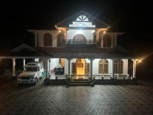 Grand Sapphire Resorts & Travels Munnar