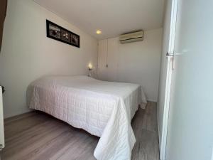 spacious bungalow surrounded large garden