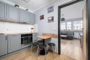 RentPlanet - Apartament przy Pałacu Kultury i Nauki