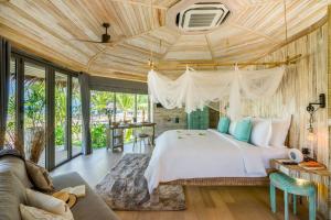 TreeHouse Villas - Beachfront Pool Villa