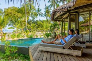 TreeHouse Villas - Beachfront Pool Villa