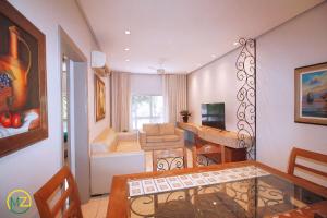 Bom 3 quartos no posto 6 com vaga de garagem